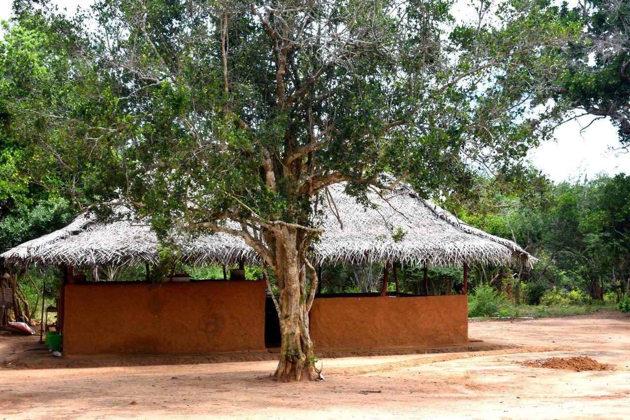 Rivosen Camp Yala Safari Hotel Exterior photo